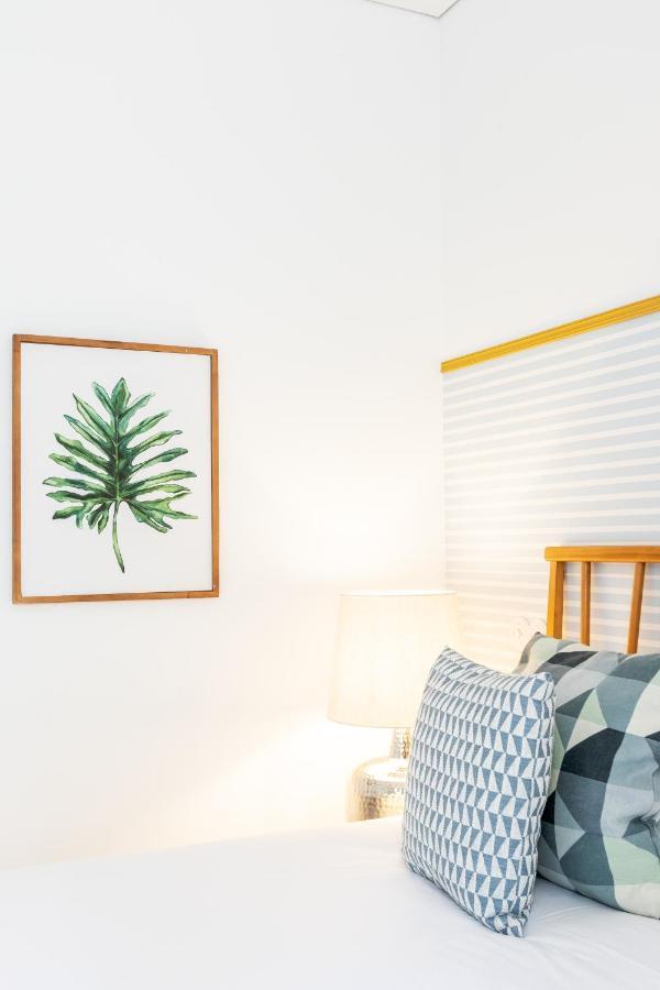 Joivy Chiado Self Check-In 2-Br Flat With Parking Lisboa Exterior foto
